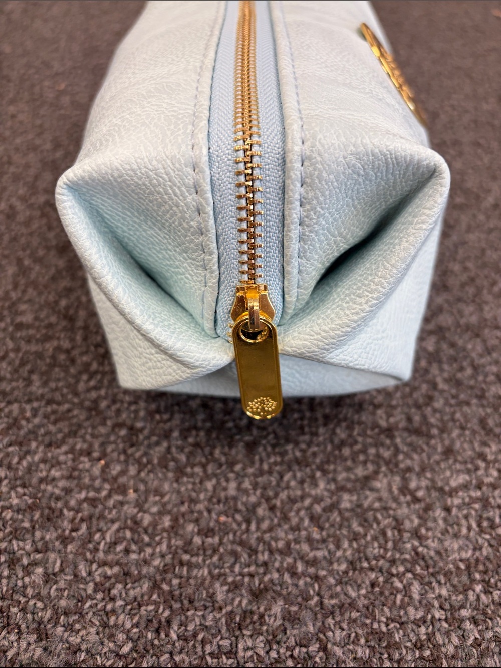 Mulberry Sky Blue Leather Cosmetic Case with Gold Tree Medallion - Picture 9 of 11